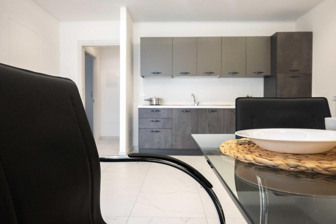 Ansiro Rooms Home Business Scisciano المظهر الخارجي الصورة